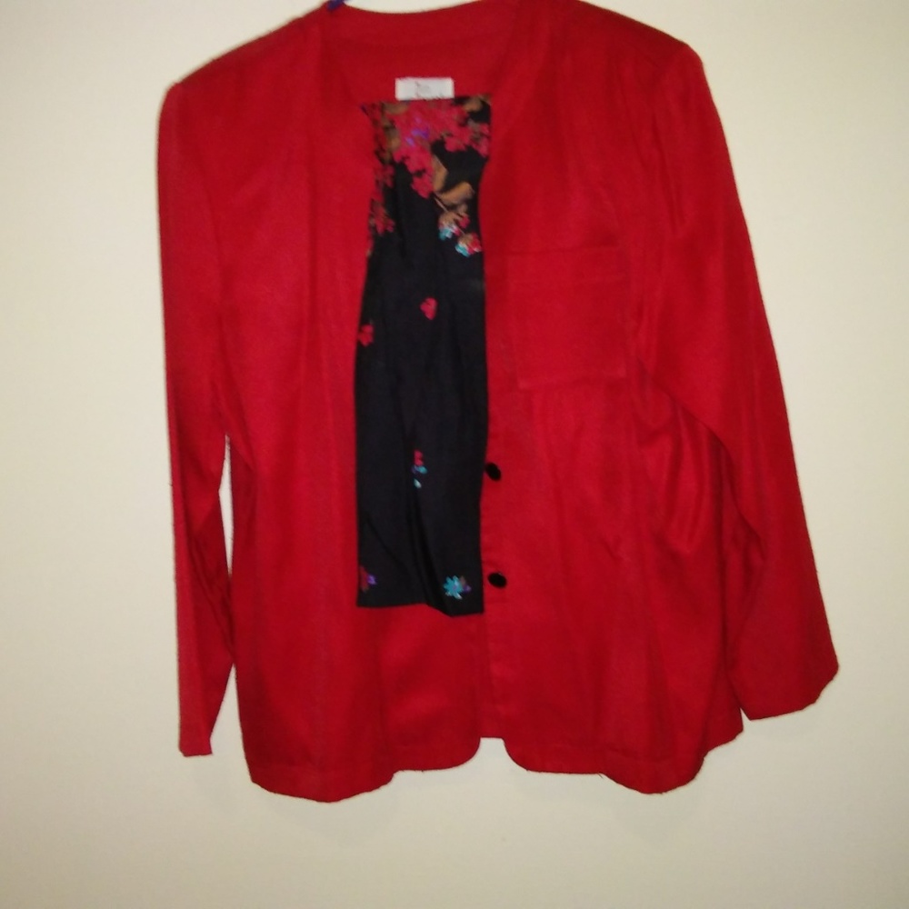 Red jacket with black pattern scarf in Women